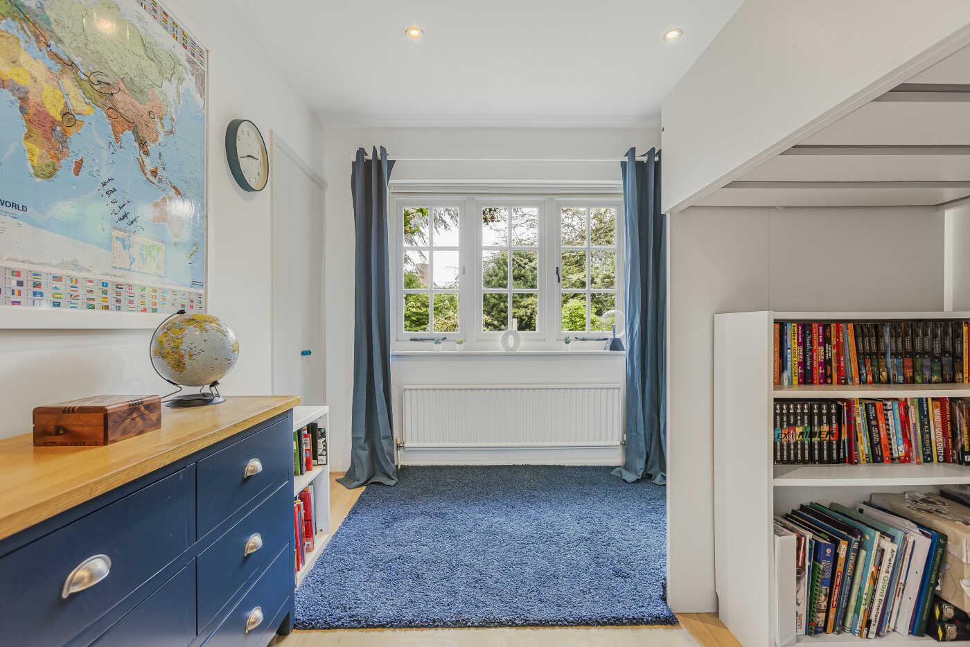 Northfield Avenue, Lower Shiplake